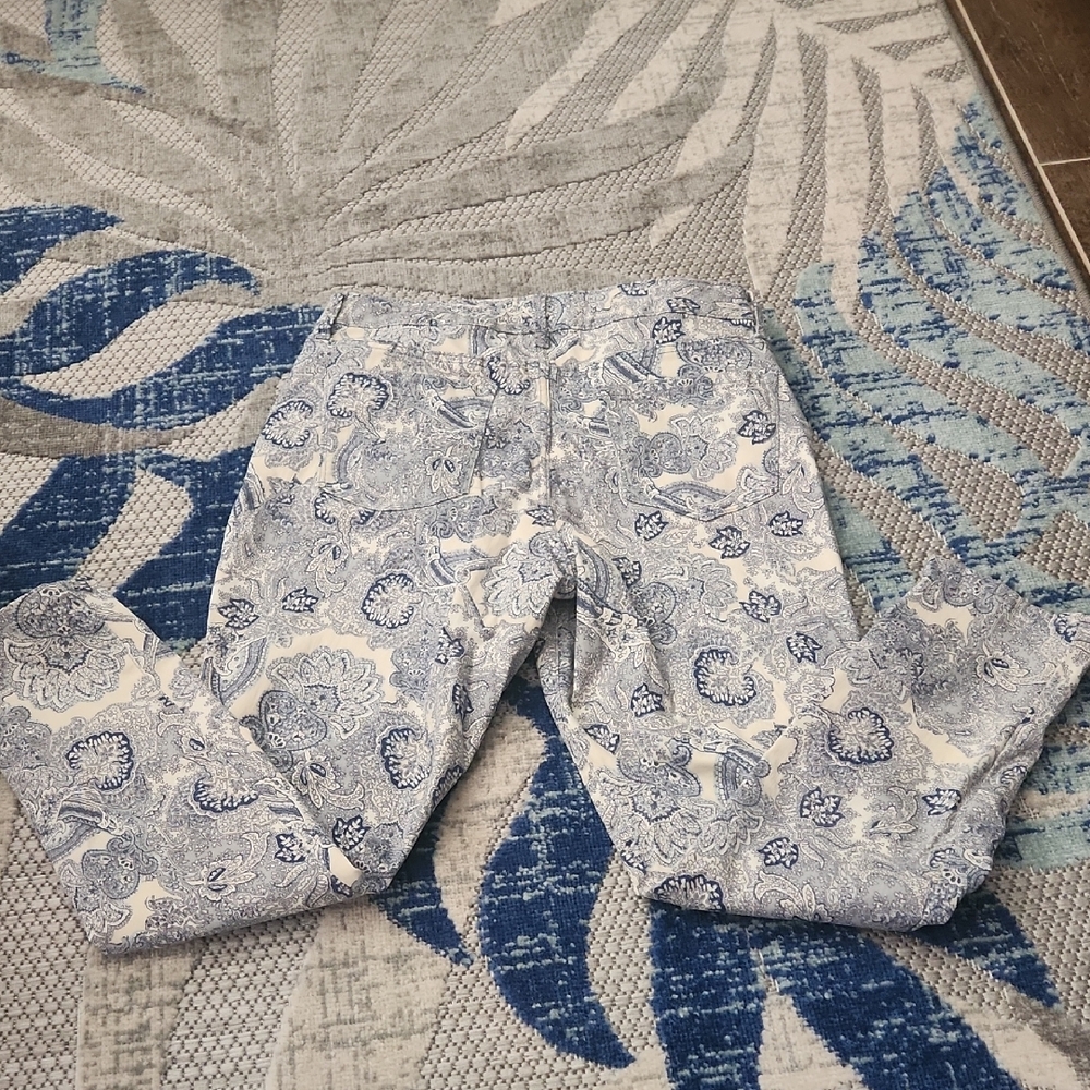 Nine West Blue and White Paisley Skinny Jeans - Picture 8 of 8